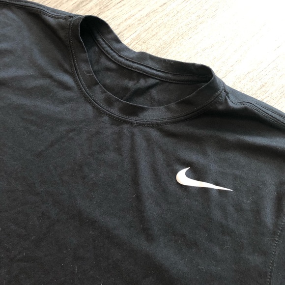 Nike Dri-Fit Workout T-Shirt Men’s Medium Black - Picture 3 of 5